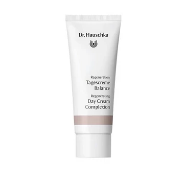 Dr. Hauschka Regeneráló színezett nappali krém 40 ml