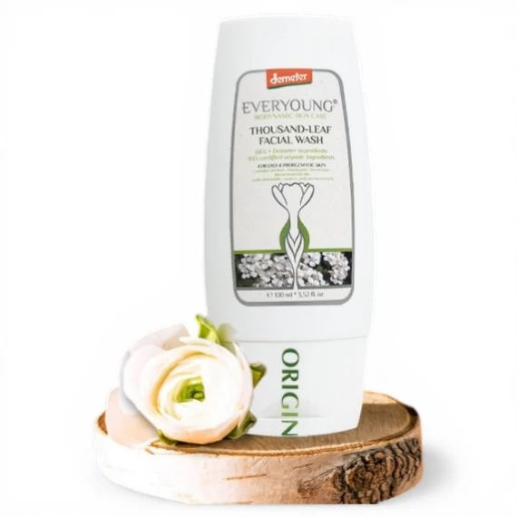 Everyoung Skin Care Cickafarkfű arclemosó gél , 100 ml